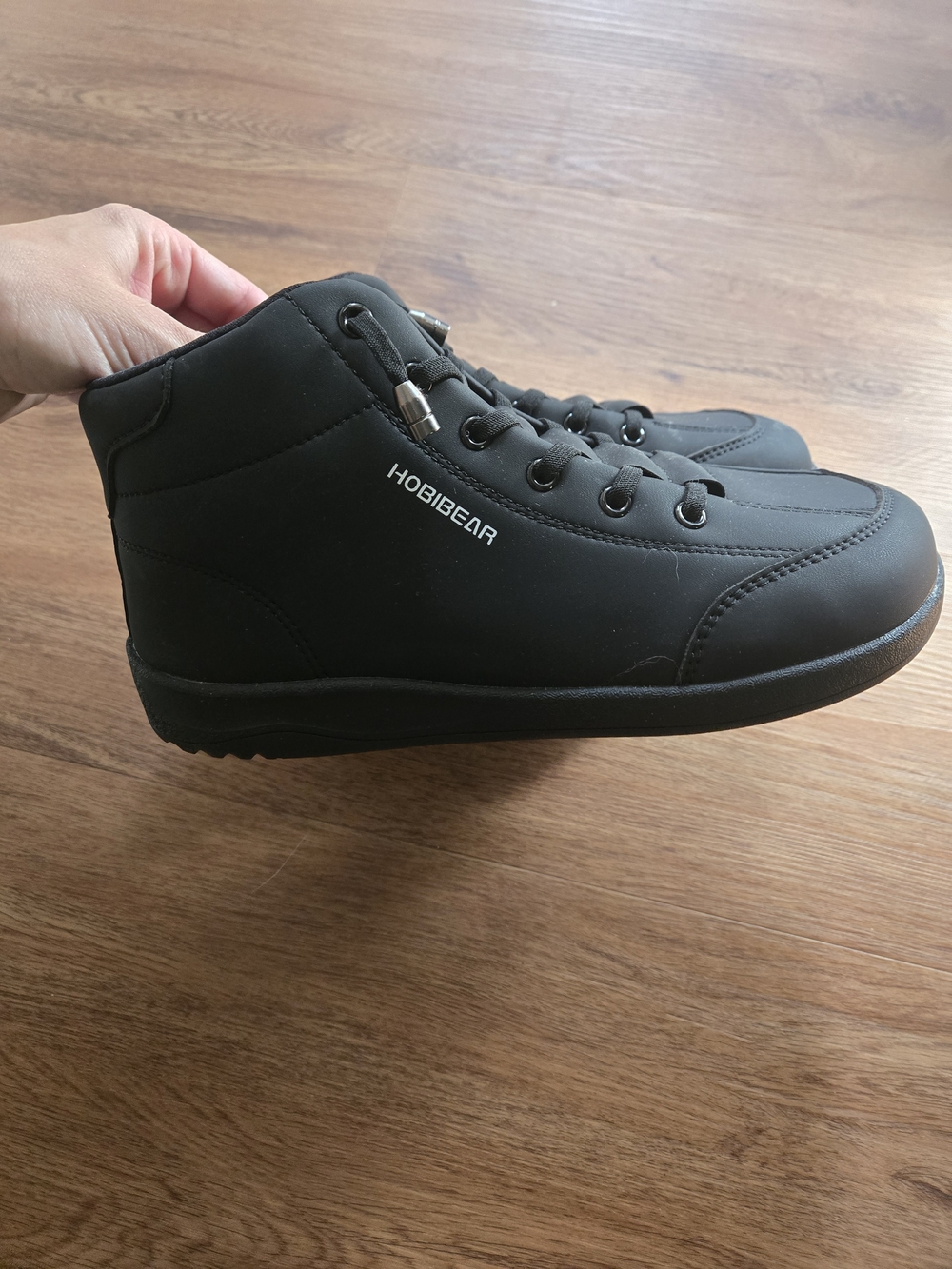 Hobibear Womens Black High-Top Barefoot Sneakers